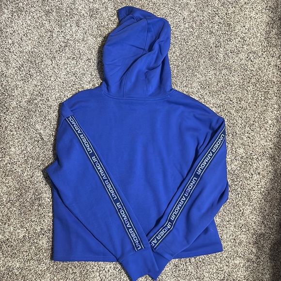 Under Armour cropped sweat shirt - Picture 2 of 2